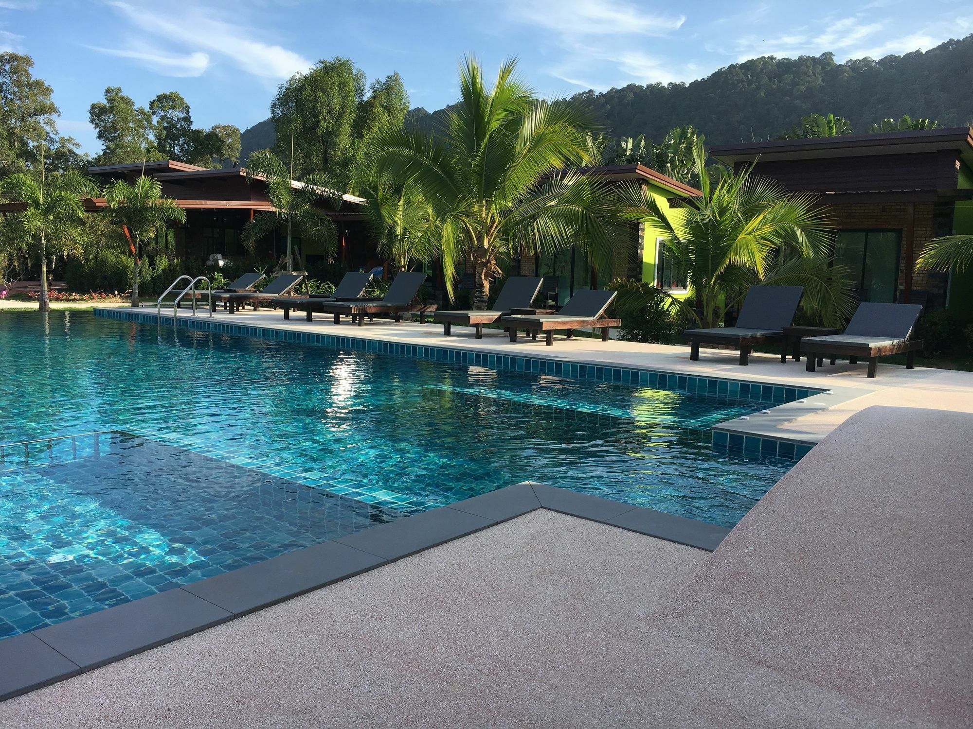Siri Lanta Resort Koh Lanta Exterior foto