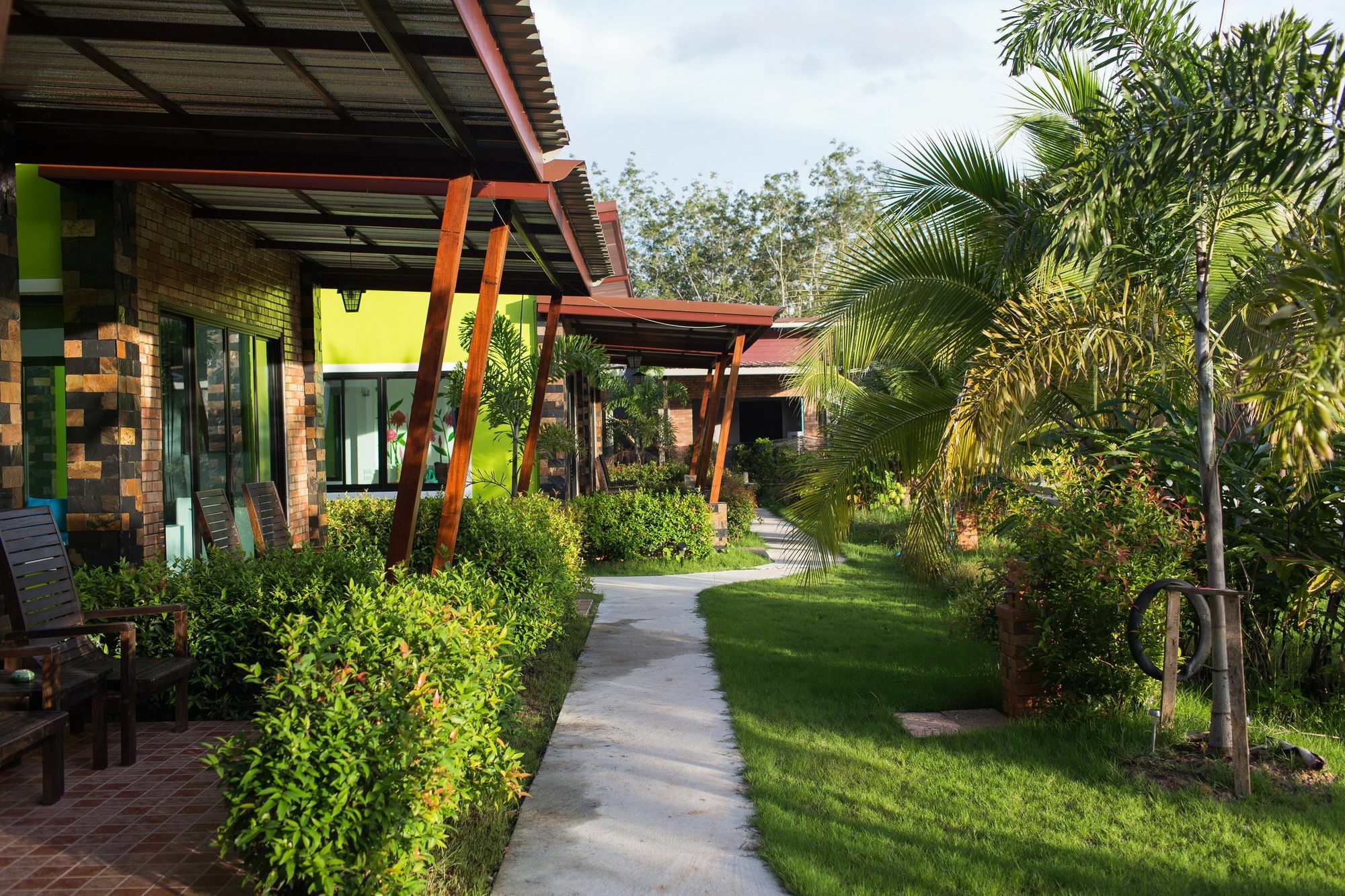 Siri Lanta Resort Koh Lanta Exterior foto